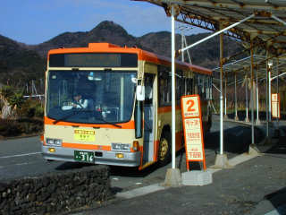 バス(JPG-17k)