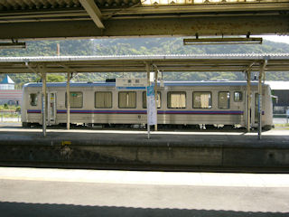 山陰線の列車(JPG-36k)