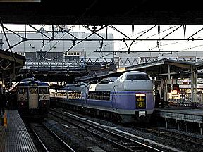 Kofu Station(JPG-20k)