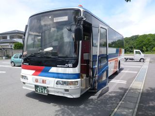 定期観光バス(JPG-31k)