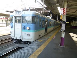 各駅電車(JPG-32k)