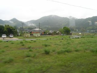 山間の景色(JPG-22k)