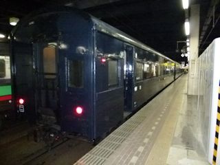 SLニセコ号の客車(JPG-27k)