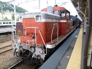 ディーゼル機関車(JPG-37k)
