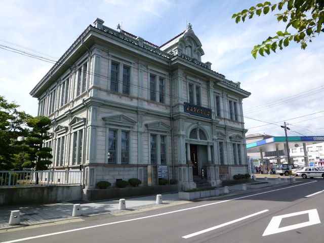 青森銀行記念館(JPG-67k)