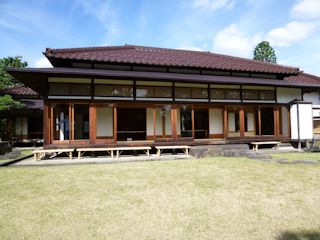 藤田記念庭園の和館(JPG-30k)