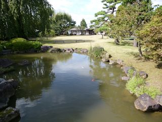 藤田記念庭園(JPG-33k)