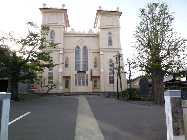 日本キリスト教団弘前教会(JPG-75k)