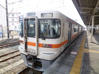 御殿場線の電車(JPG-34k)