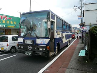 バス(JPG-31k)