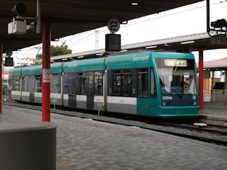 広島電鉄の電車(JPG-32k)