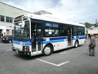 バス(JPG-32k)