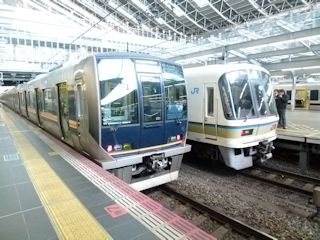 大阪止まりの列車(JPG-38k)