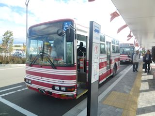 バス(JPG-37k)
