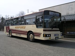 バス(JPG-28k)